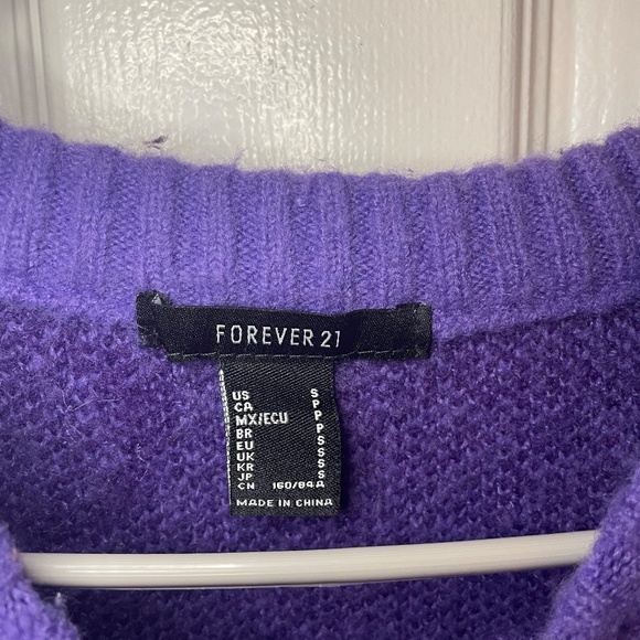 Forever 21 Purple Flower Sweater - Picture 2 of 2